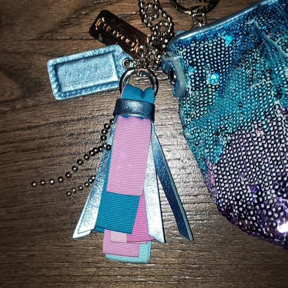 Coach Poppy Limited Ed. Ombre' Sequins Evening Bag - Picture 13 of 16